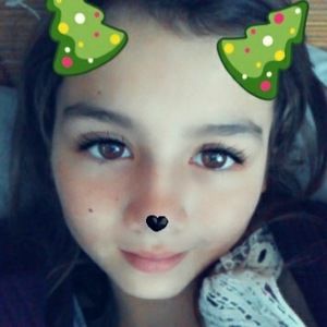 Meet your Posher, Hydi